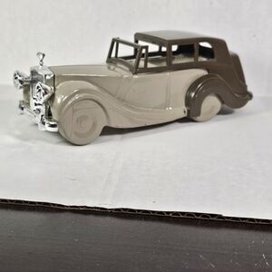 Avon Classic Rolls-Royce Car.  Shaped Bottle.